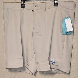 Trunks 360 Land To Water Stretch Men's Beige Shorts Size 36